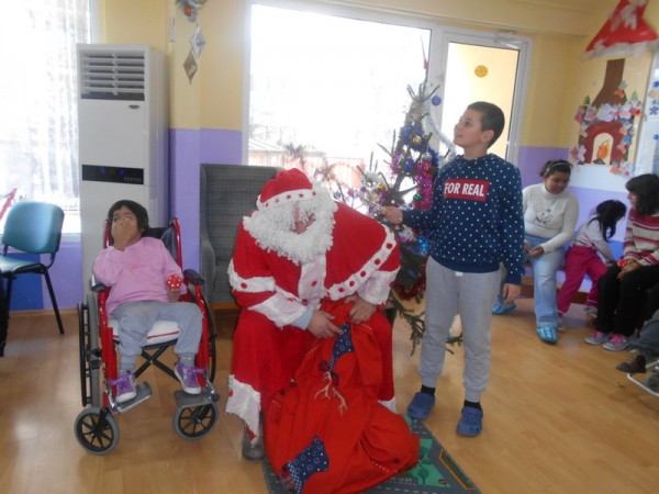 БСП-Казанлък с коледни инициативи