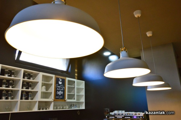 Днес отвори новото Coffee Place в Универмага