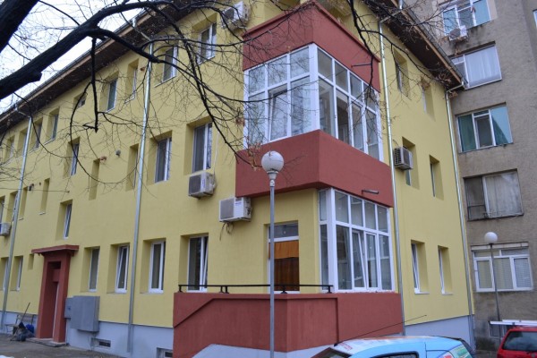 За 19 сгради в община Казанлък има сключени договори по програмата за саниране / Новини от Казанлък