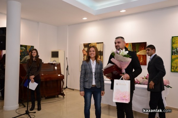 ММА състезателят Тенчо Караенев е Спортист на Казанлък за 2015-та година /Видео/