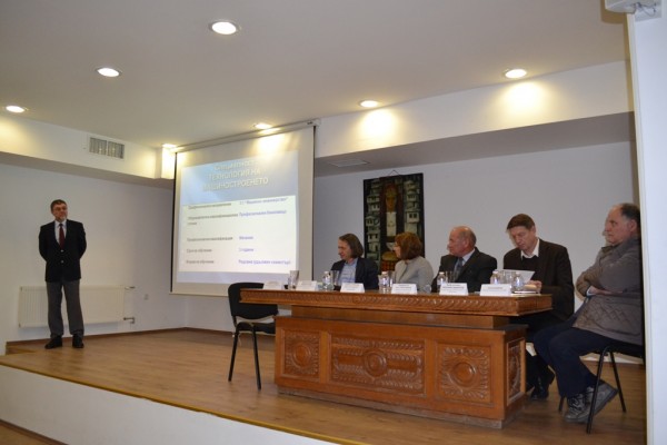 Ректорът и ръководството на Технически университет, гр. София обсъдиха с казанлъшкия бизнес откриването на свой филиал