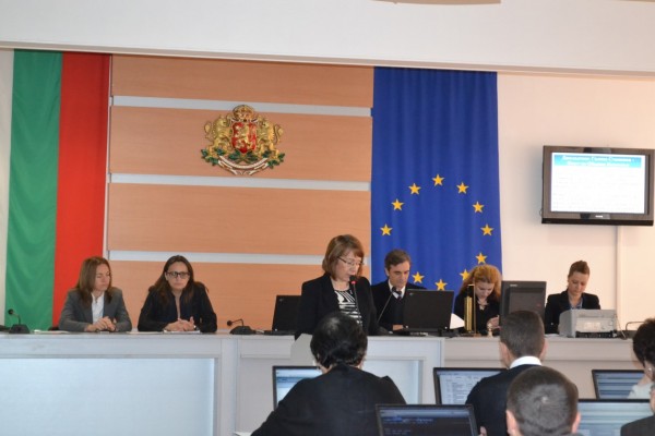 Общински съвет прие на първо четене Бюджет-2016 на Община Казанлък