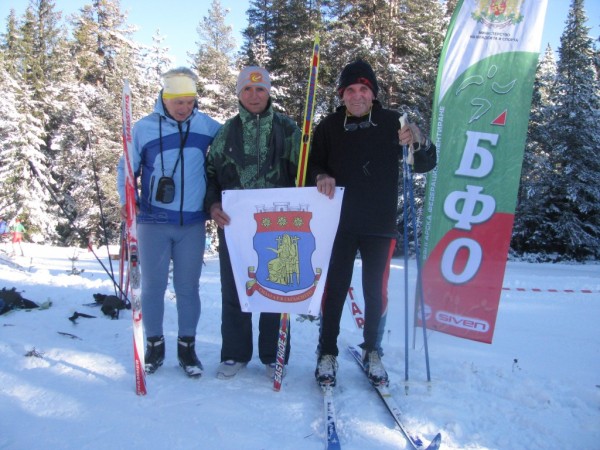 Казанлъшките състезатели по ски ориентиране се завърнаха с титли и медали от Държавното първенство