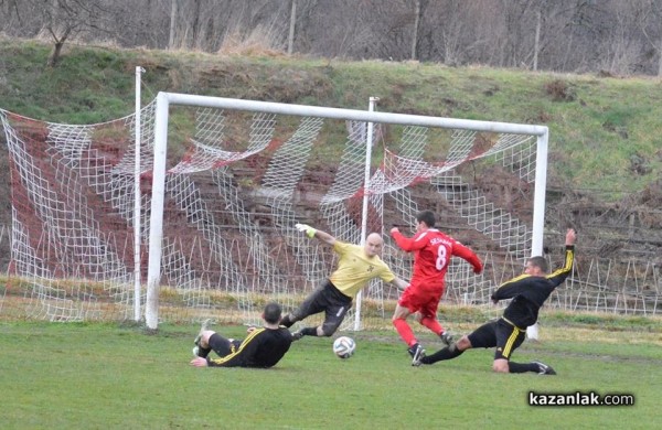 “Розова долина“ разби “Миньор“ /Раднево/