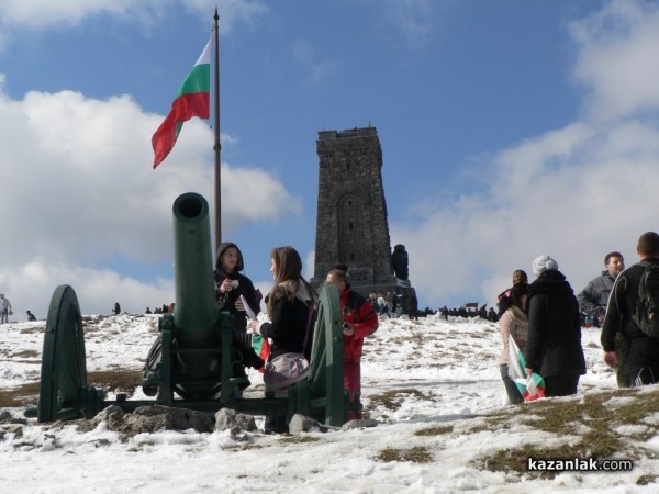 Реставрираме Паметника и Лъва на Шипка тази година