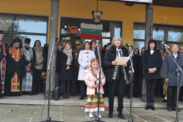 Галина Стоянова: Никога не трябва да забравяме, че нашето освобождение е кървавото измерение на нашето национално достойнство