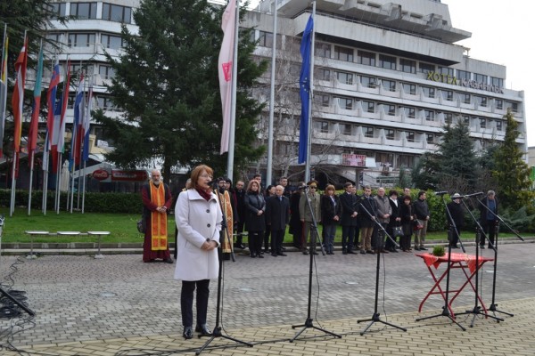 Галина Стоянова: Никога не трябва да забравяме, че нашето освобождение е кървавото измерение на нашето национално достойнство