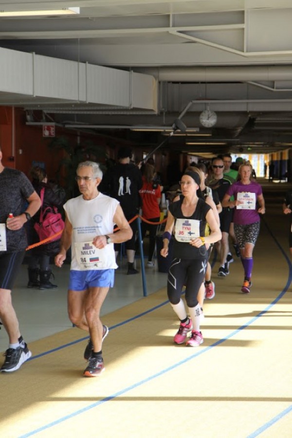 Ради Милев е първия българин с участие в ултрамаратон на закрито