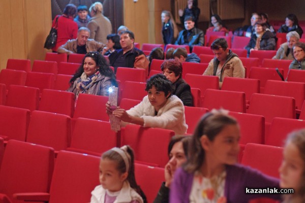 Хайгашод Агасян откри конкурса „С песен да възродим доброто”