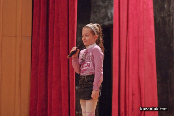 Хайгашод Агасян откри конкурса „С песен да възродим доброто” / Новини от Казанлък