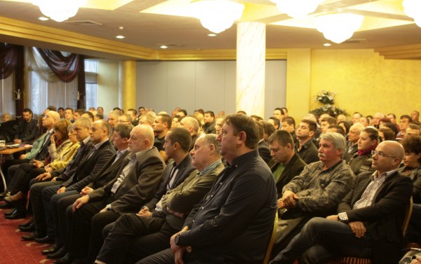 Цветанов стегна в неделя редиците на ГЕРБ в Старозагорско