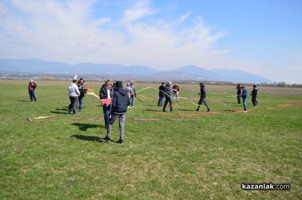 В Казанлък авиомоделистите откриха новия сезон