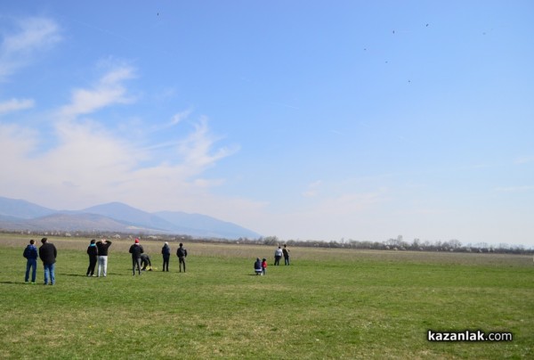 В Казанлък авиомоделистите откриха новия сезон