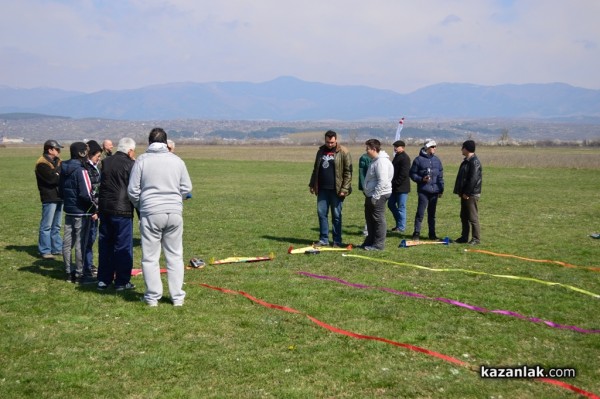 В Казанлък авиомоделистите откриха новия сезон