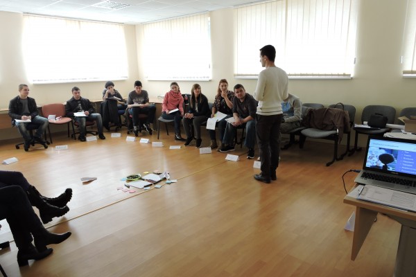 Ученици от ПГ по транспорт и транспортен мениджмънт финалисти в състезание за млади изследователи