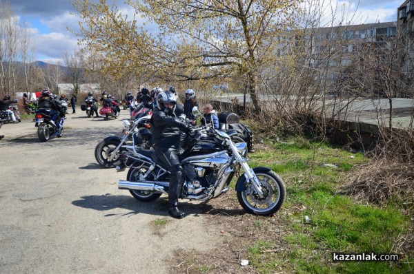 Мотористите в Казанлък откриха новия сезон -2016 /видео/