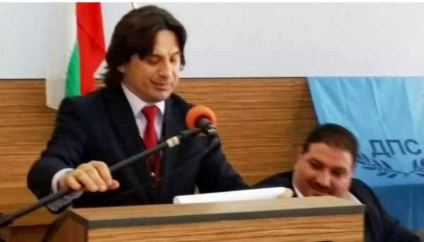 Казанлъчанинът Халил Летифов бе преизбран като областен лидер на ДПС / Новини от Казанлък