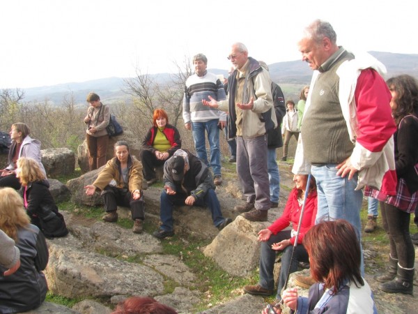 Туристите от Казанлък участваха в експедиция в Източните Родопи