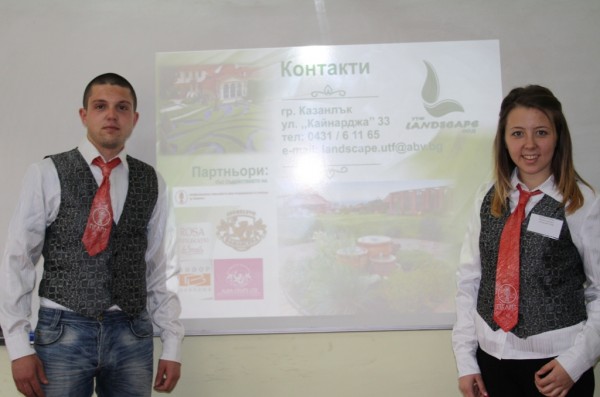 Учебни фирми от казанлъшката гимназия по туризъм се класираха за Пловдивския панаир “Млад предприемач“