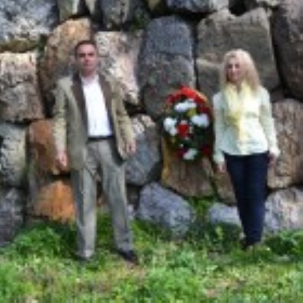 Повече залесяване и контрол пожела на местните горски служители Кметът на Община Казанлък на откриването на Седмицата на гората - 2016 г в гр.Шипка