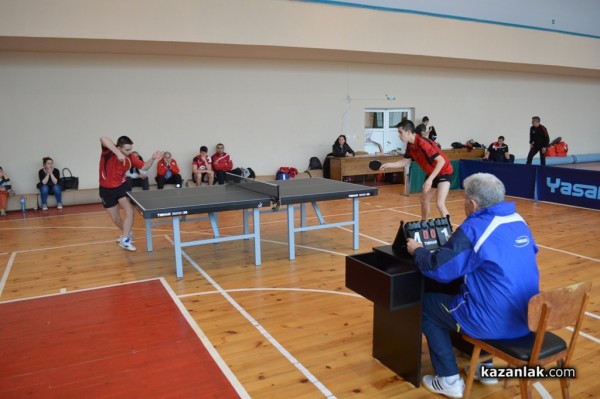 „Розова долина“ завърши на второ място в „Б“ група по тенис на маса