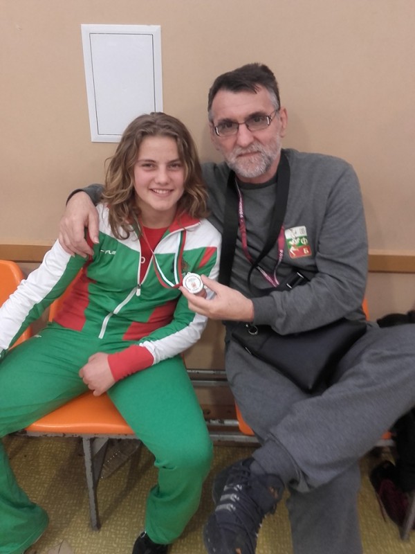 Кристина Мечкова спечели сребро на Държавното по свободна борба