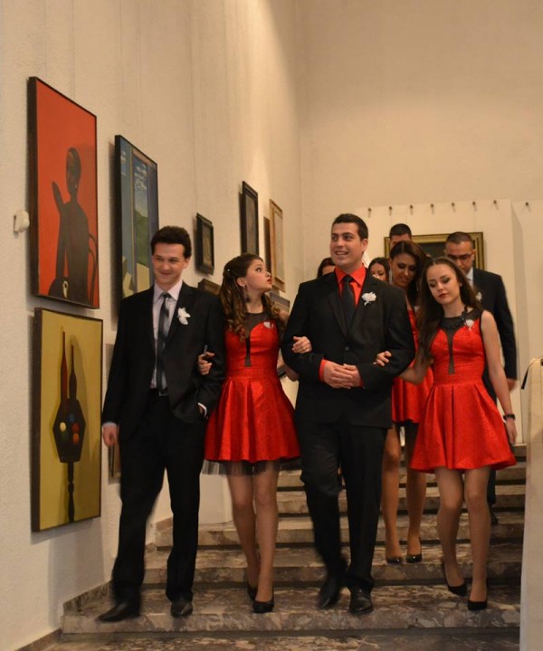 Сватбена фотосесия в Художествената галерия