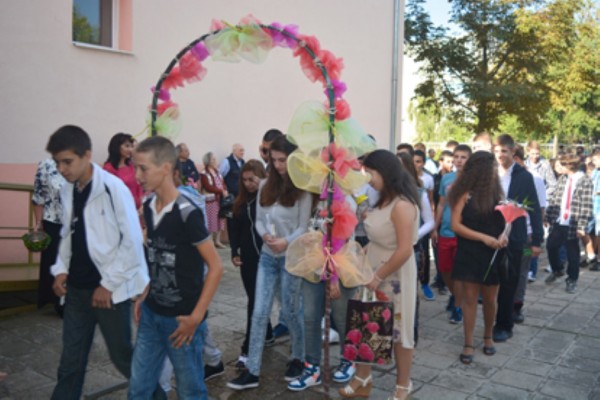 Механото се подготвя за своя празник