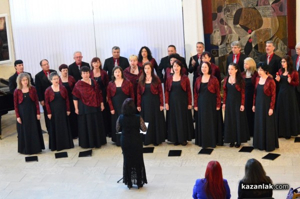 За трета поредна година Казанлък бе домакин на Пролетен хоров празник