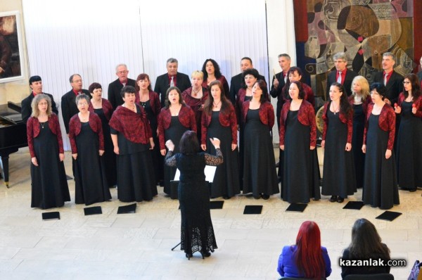 За трета поредна година Казанлък бе домакин на Пролетен хоров празник