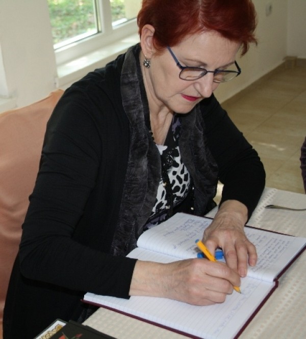 Холандската поетеса Сафета Осмичич на среща в ПГЛПТ