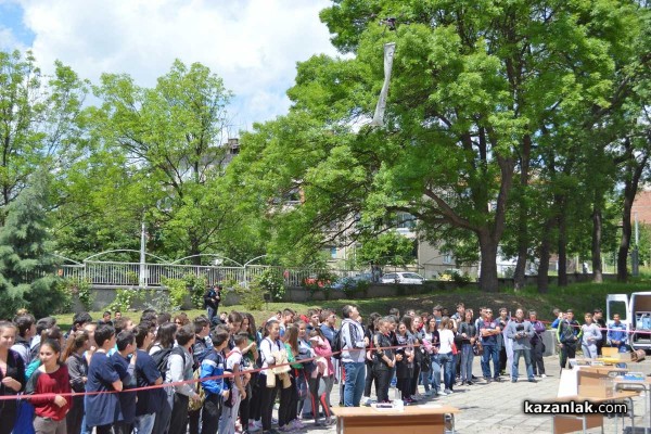 Първи научен Технофест се проведе днес в ПГ „Иван Хаджиенов“