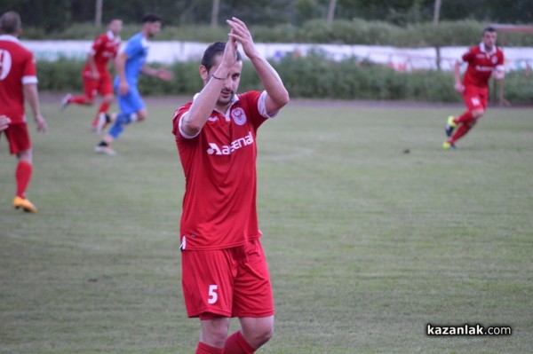 „Розова долина“ победи лидера „Несебър“