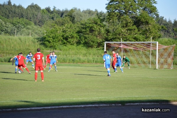 „Розова долина“ победи лидера „Несебър“