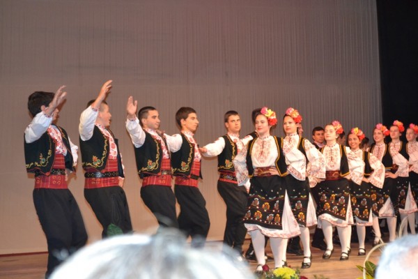 Кметът поздрави юбилярите от ПГТТМ