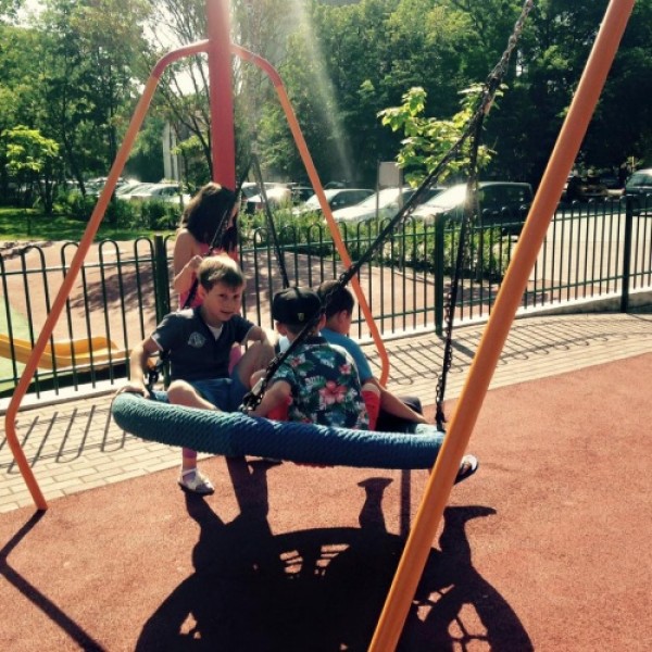 ИКТ Център организира обучителна лятна занималня и летни курсове по програмиране и дизайн за деца