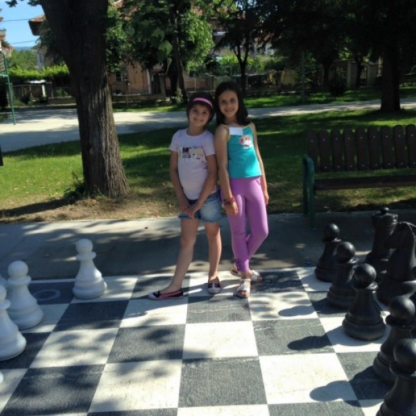 ИКТ Център организира обучителна лятна занималня и летни курсове по програмиране и дизайн за деца