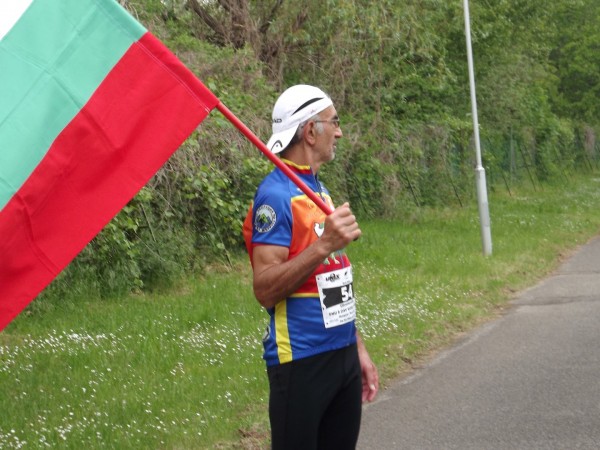 След операция на ахилес Ради Милев с победа в 6 –дневно бягане за Световната купа