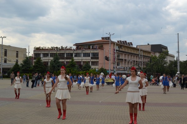 Кметът към казанлъшките учители на 24-ти май: „Не сте сами в своята кауза – словото!“