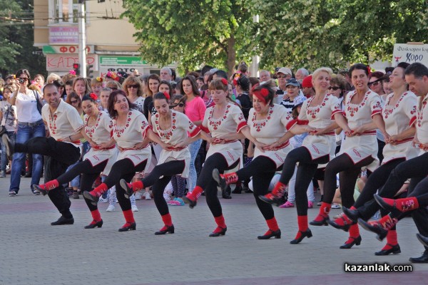 Тъпан бие, хоро се вие - 2016