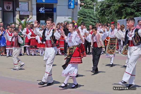 Детско надиграване “За ръчица“ 2016