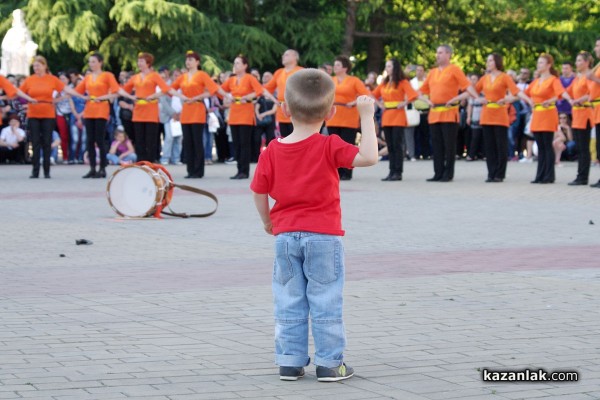 Тъпан бие, хоро се вие - 2016