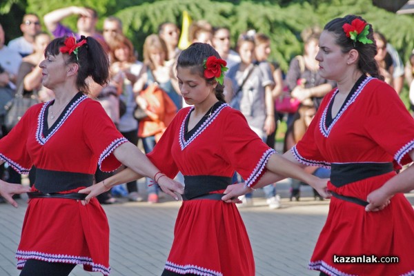 Тъпан бие, хоро се вие - 2016