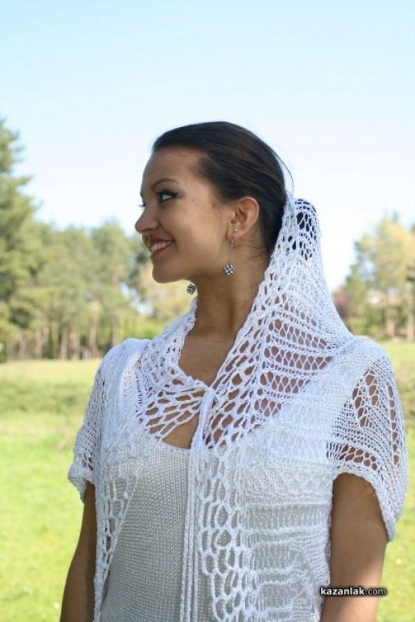 Леля и царица - висшата френска мода с казанлъшки корен