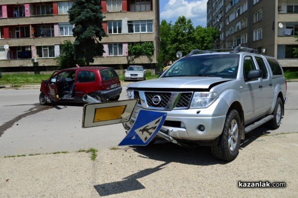 Сериозна катастрофа на Абаята по обед /видео/