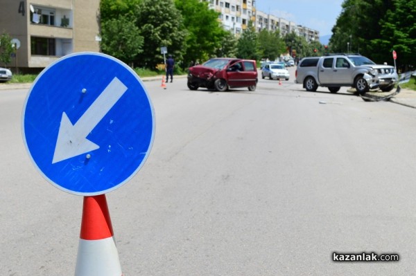 Сериозна катастрофа на Абаята по обед /видео/