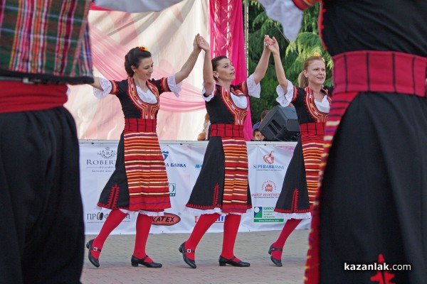 Видео от откриването на Международния фолклорен фестивал