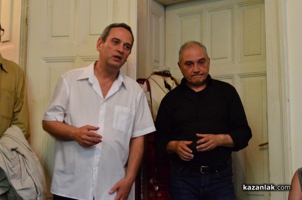 Внукът на Иван Милев се срещна с казанлъчани в Стоян Стайновата къща