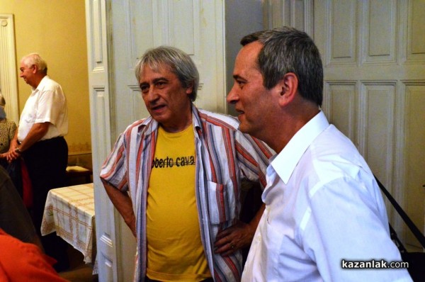 Внукът на Иван Милев се срещна с казанлъчани в Стоян Стайновата къща