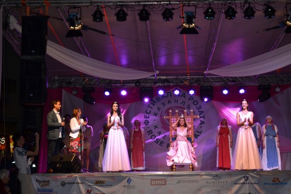 Кметът короняса Царица Роза 2016